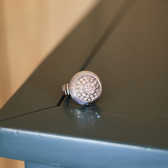 Elegant Sparkly Silver and Pearl Ring Set - Picture 5 of 10